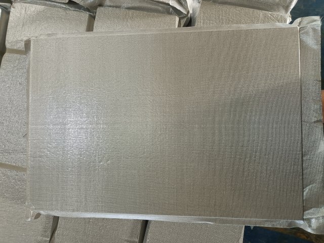 STP保溫板用于電動汽車行業(yè)市場“一片藍(lán)?！?></div>
                            <div   id=